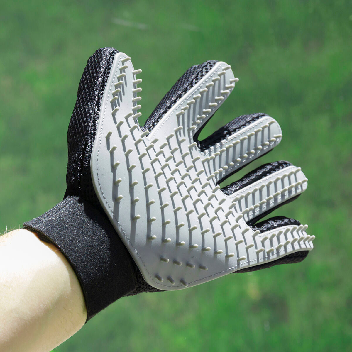 FurCare Glove – Pet Brush & Massage Glove
