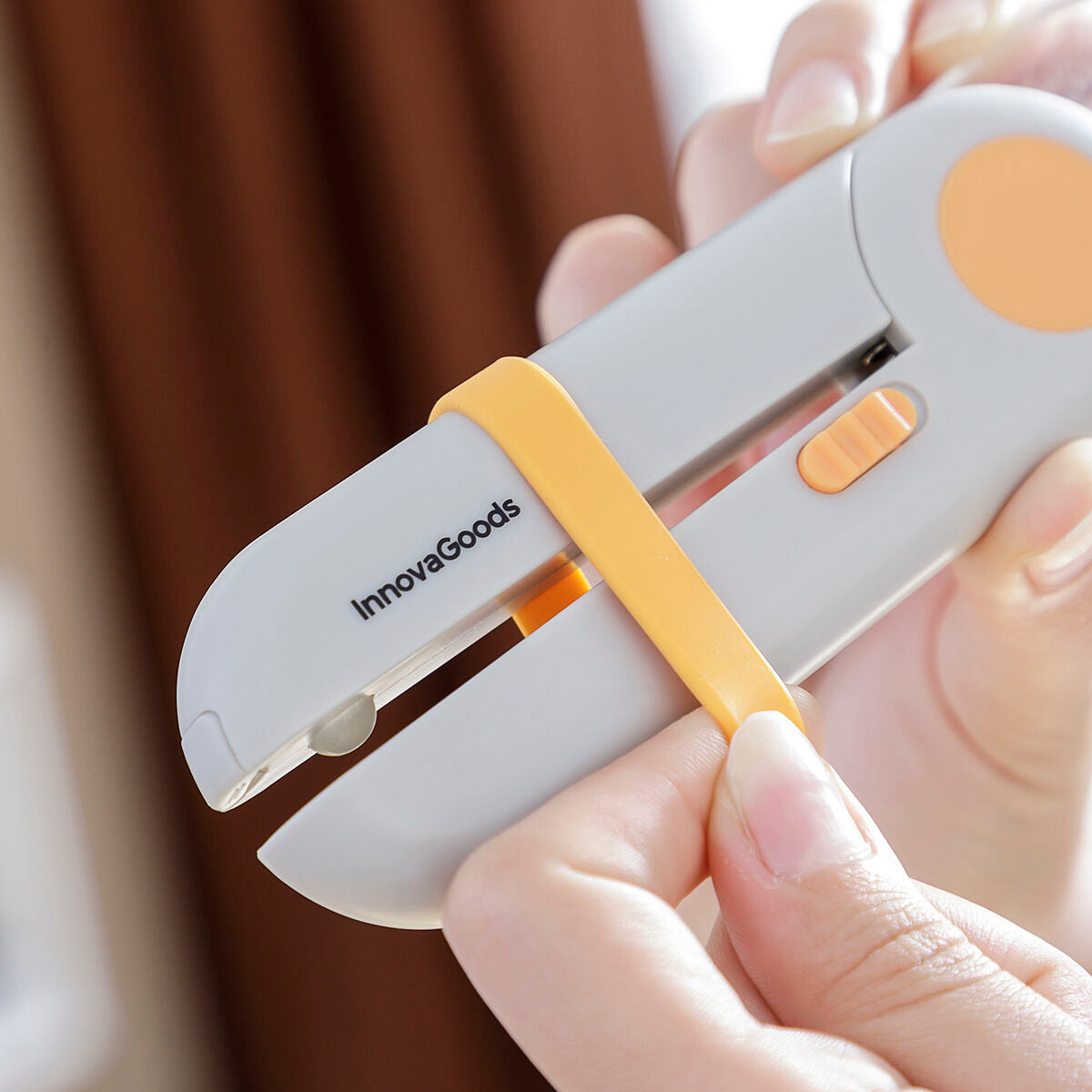 LED Pet Nail Clippers – Safe & Precise