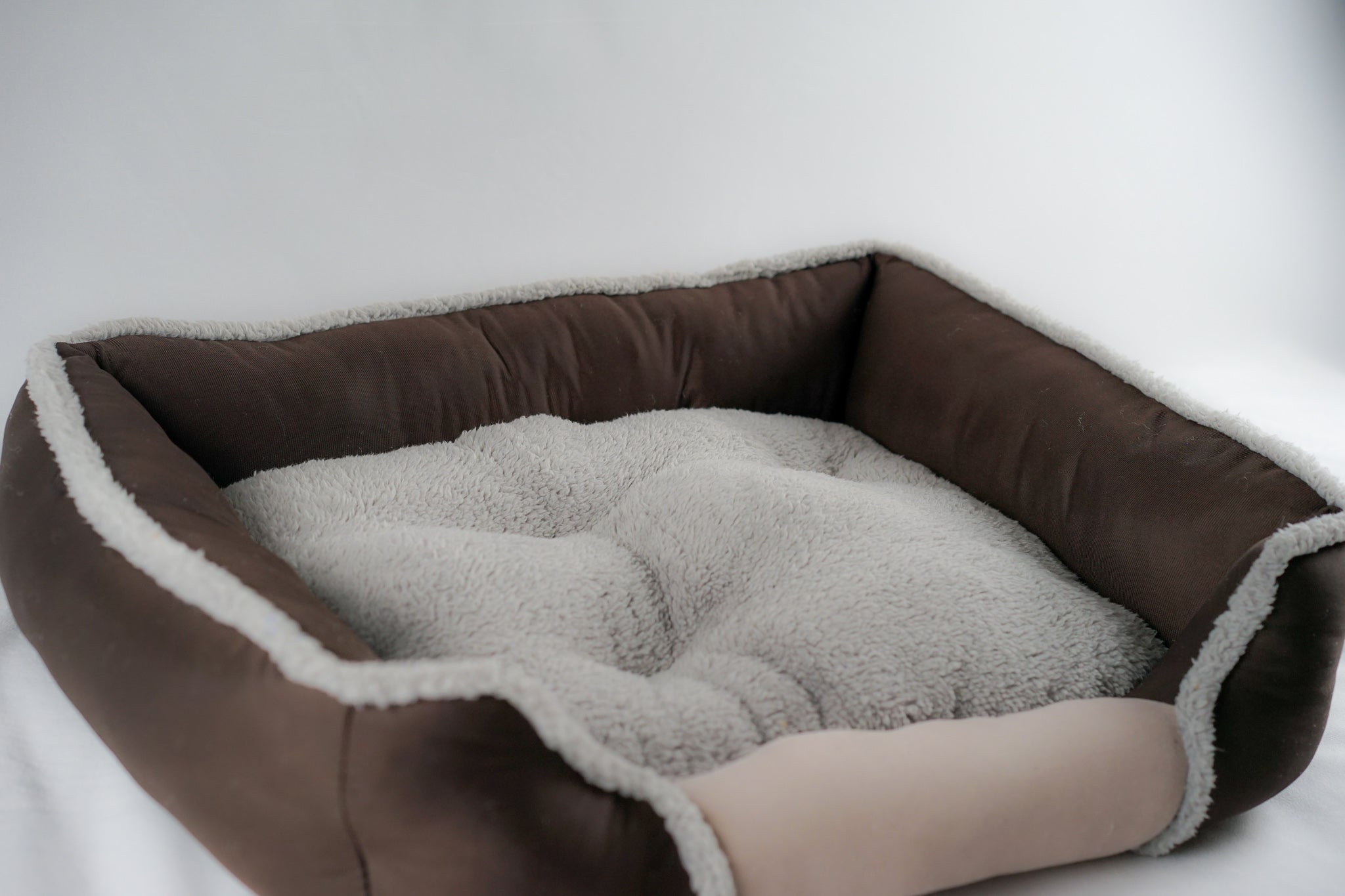 Soft Touch All Seasons Premium Pet Bed